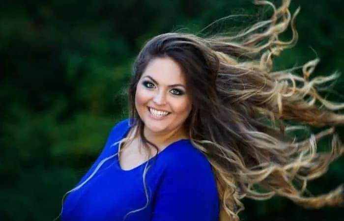 how to dress if you're over 40 and overweight