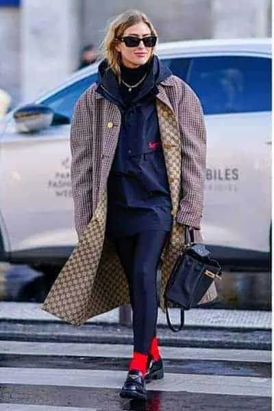 How to wear socks with heels?