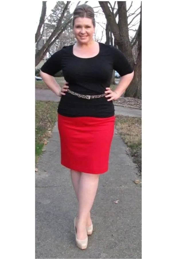  Plus size red skirt outfit