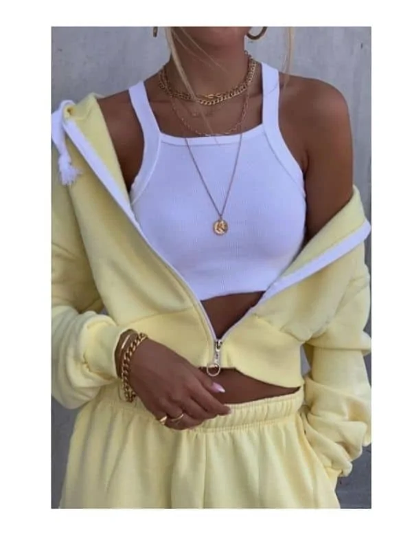 Wondering what to wear to a haunted house & corn maze