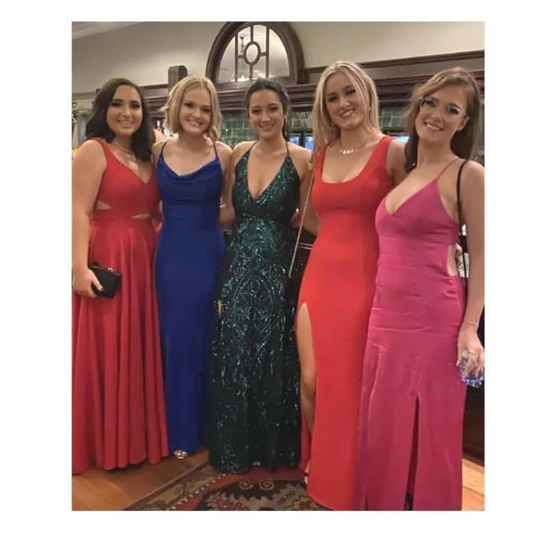 What to wear to valedictory dinner