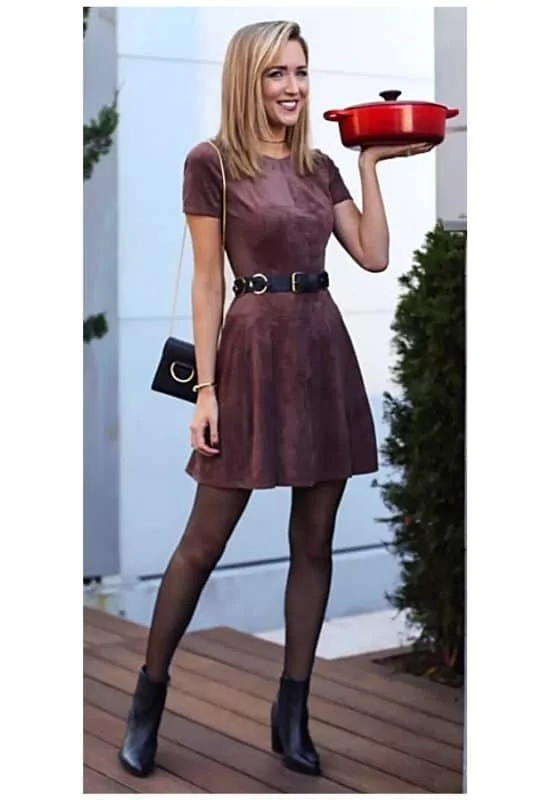 Friendsgiving outfit ideas
