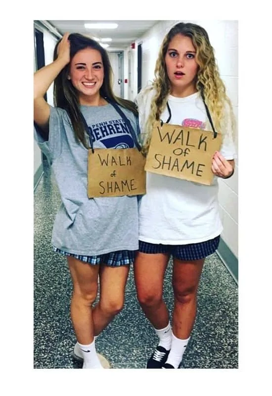 Sorority girls Halloween spooky outfits