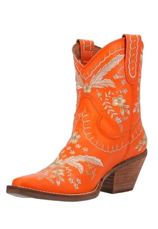 What shoes to wear to bonnaroo