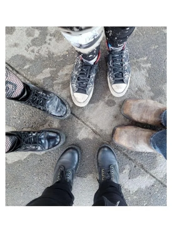 What shoes to wear to slipknot concert