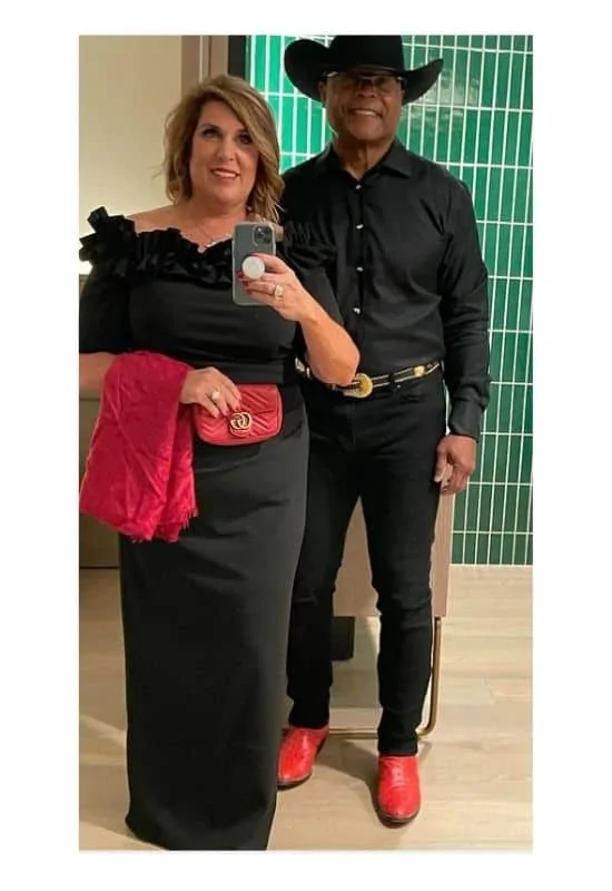 what to wear to cmt awards