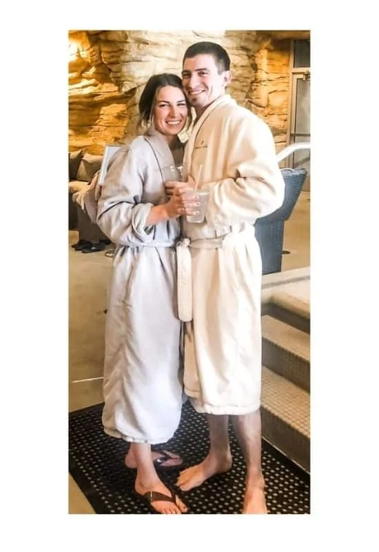 what to wear to a couples massage