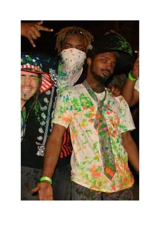 What to wear to a UV paint party