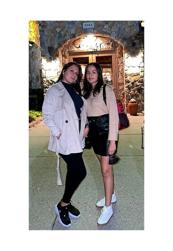 what to wear to Olive Garden fall and winter