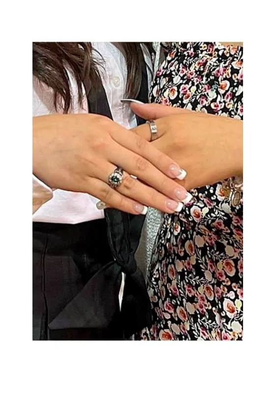 nail manicure for ring ceremony