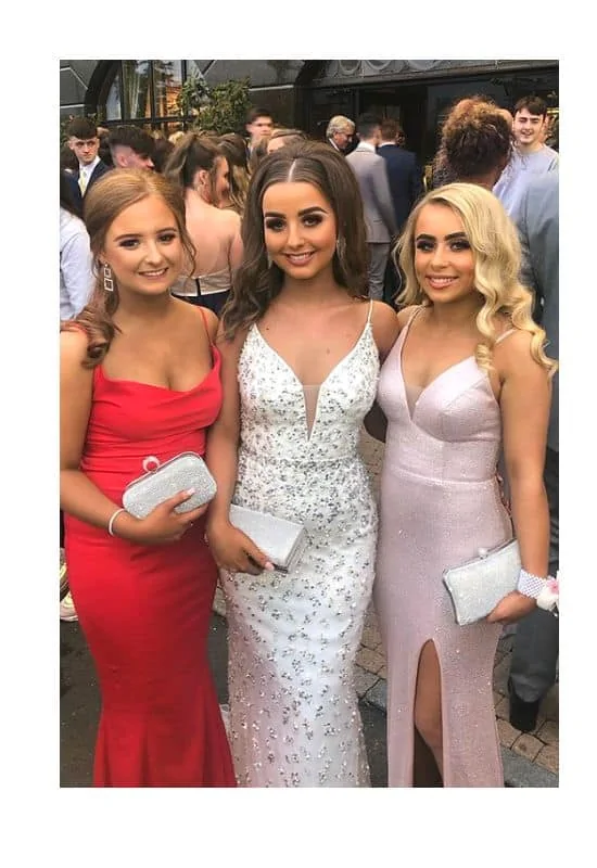 What bag to wear to college formals