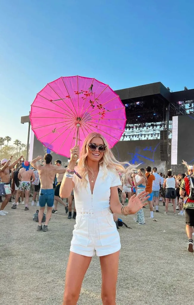 what to wear to stagecoach ROMPER