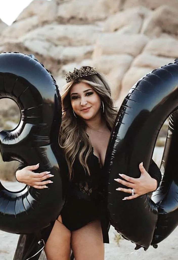 Dirty 30 Queen-themed photoshoot