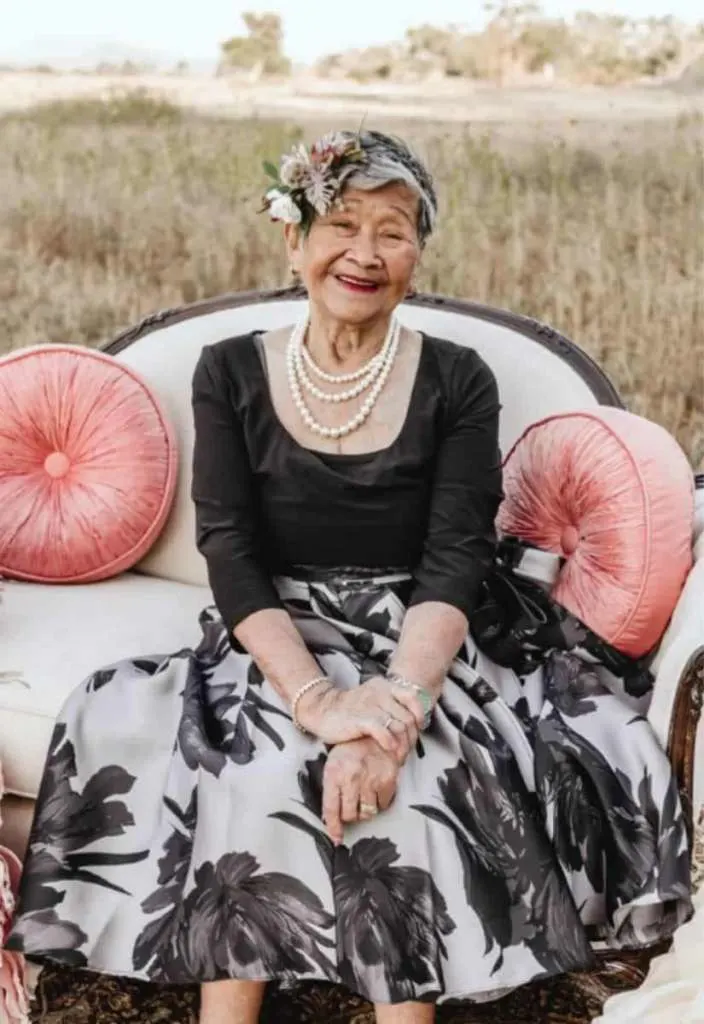 what to wear on 70th birthday portrait