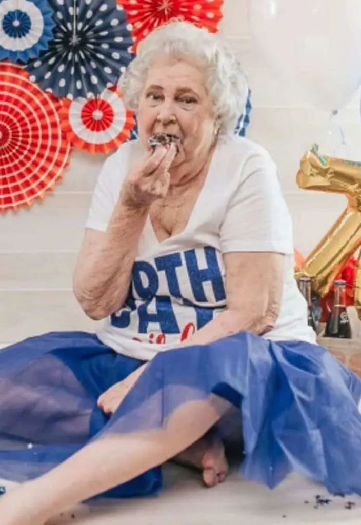 70th birthday color for mom