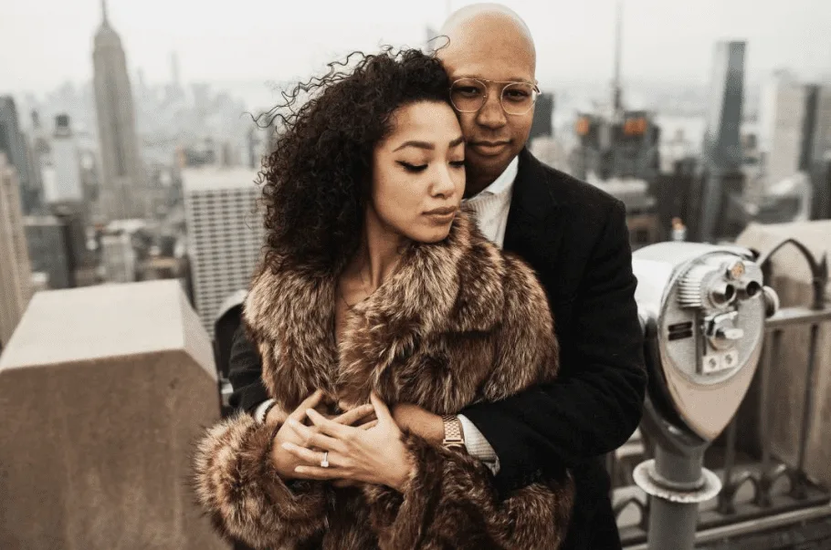 winter engagement photos without snow