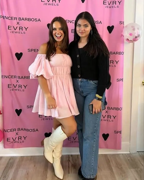 what to wear to meet and greet ladies