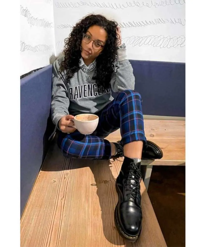 Ravenclaw common room inspired look