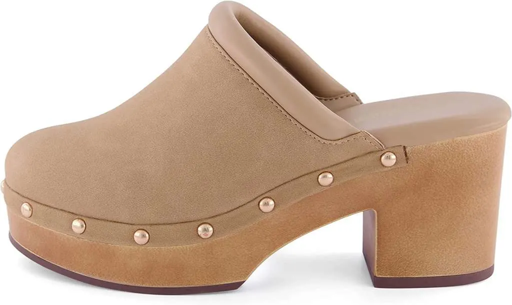 clogs winter outfit ladies