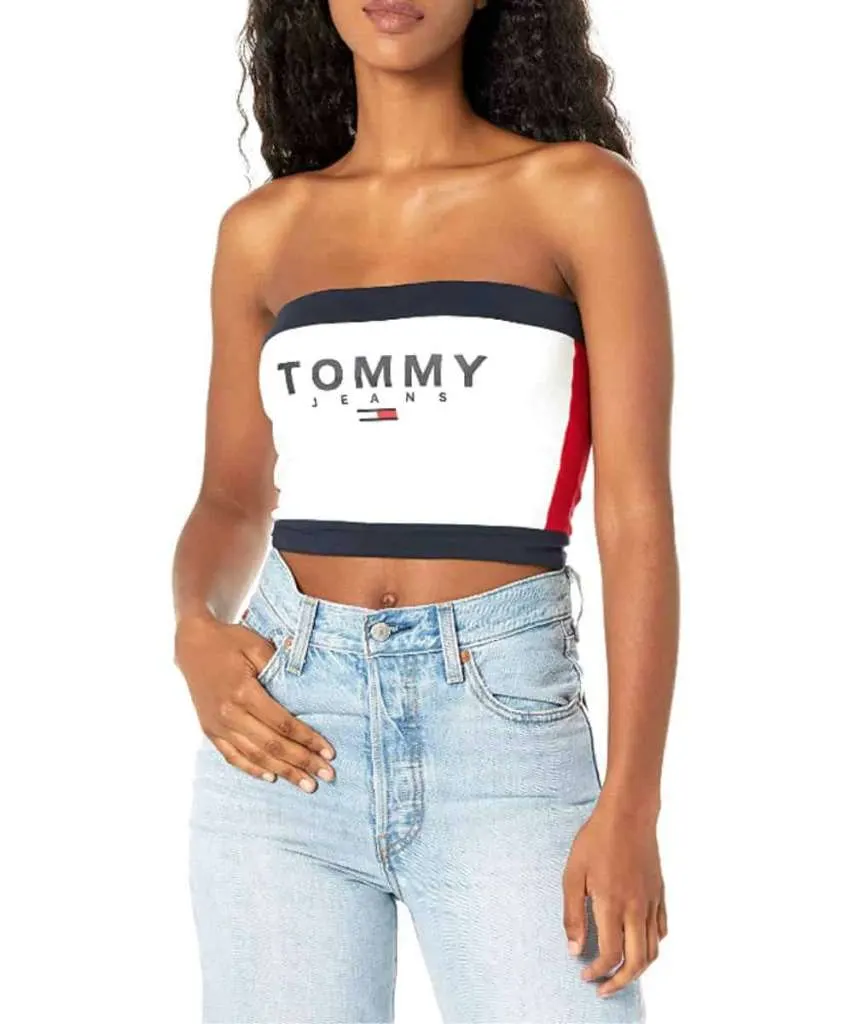 what colors make your breasts look bigger