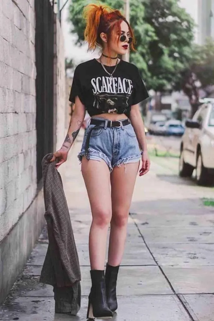 ALT fashion Graphic tee