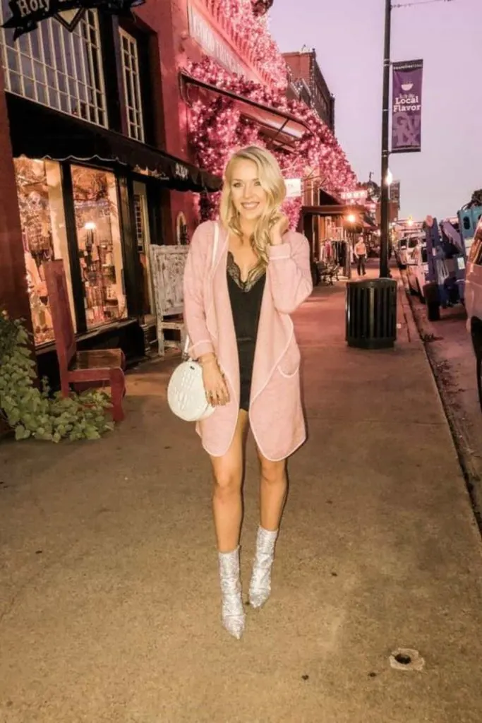 feminine glitter boots outfit ideas