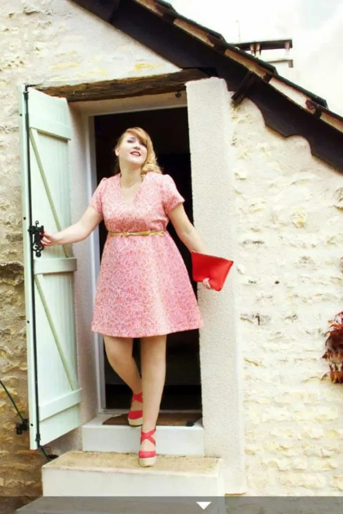 summer French girl outfits