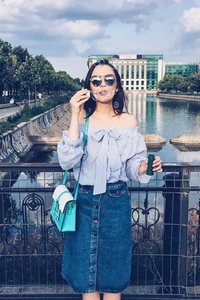 DENIM LOOK WITH OFF-SHOULDER