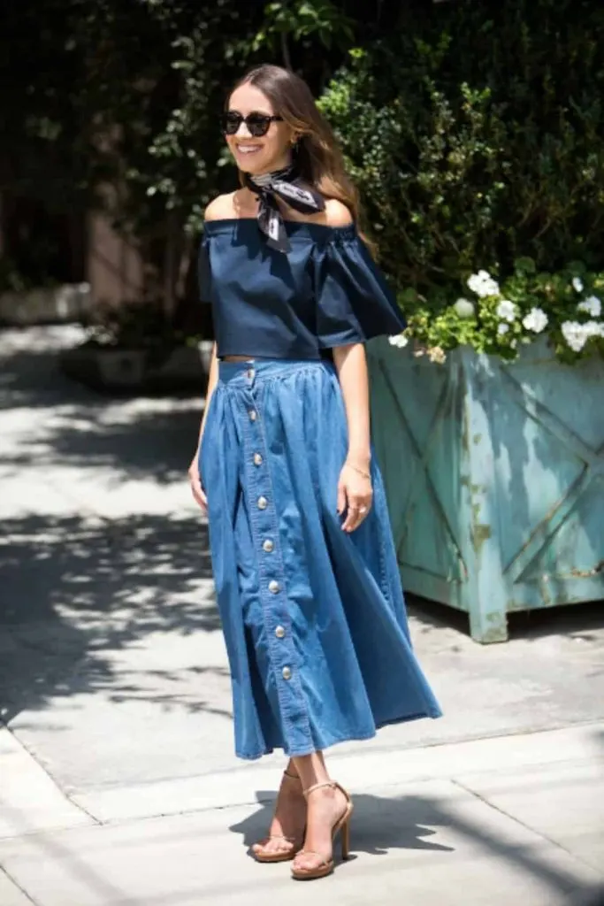 DENIM LOOK WITH OFF-SHOULDER