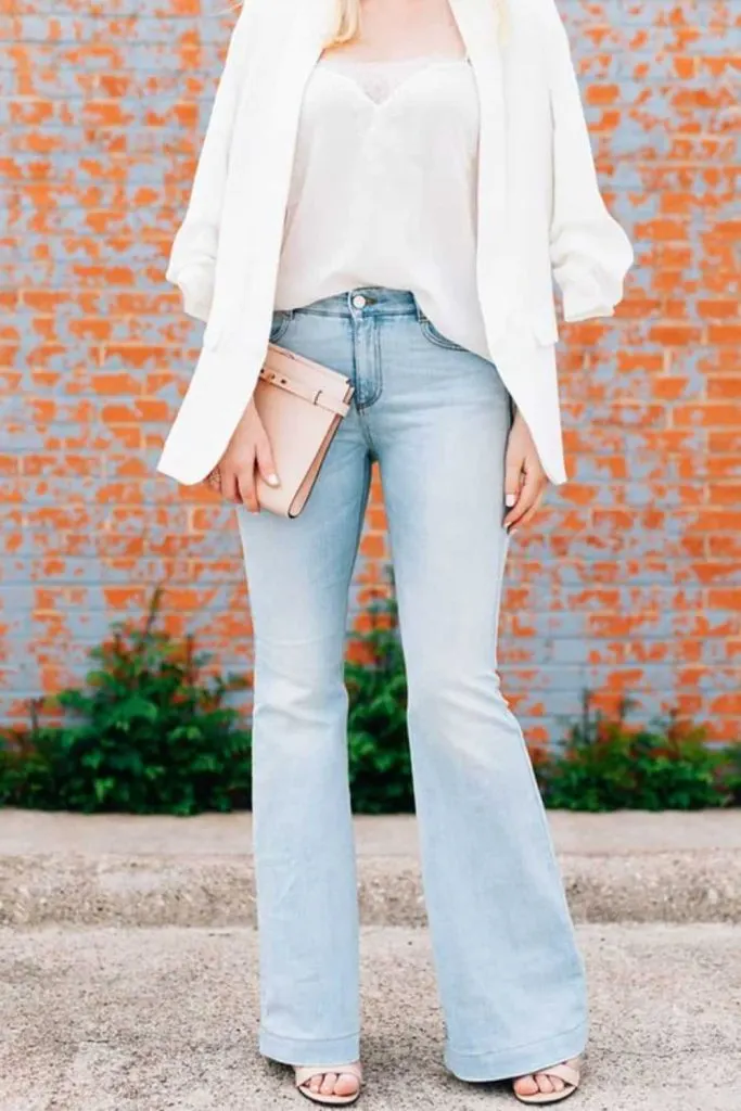 what to wear to a play on broadway