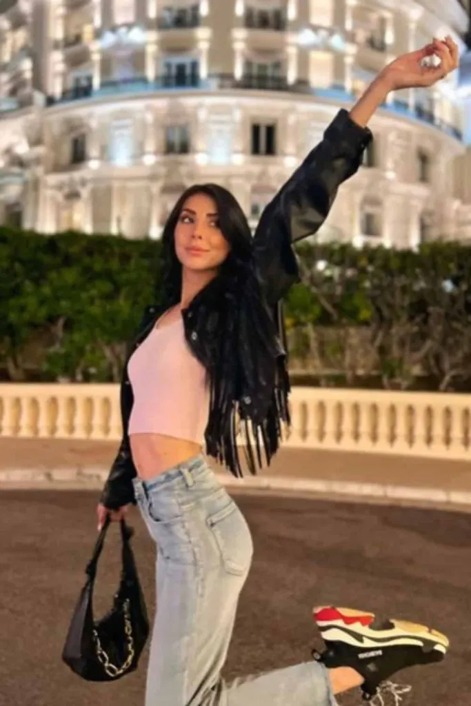 Casual Monte Carlo Outfit