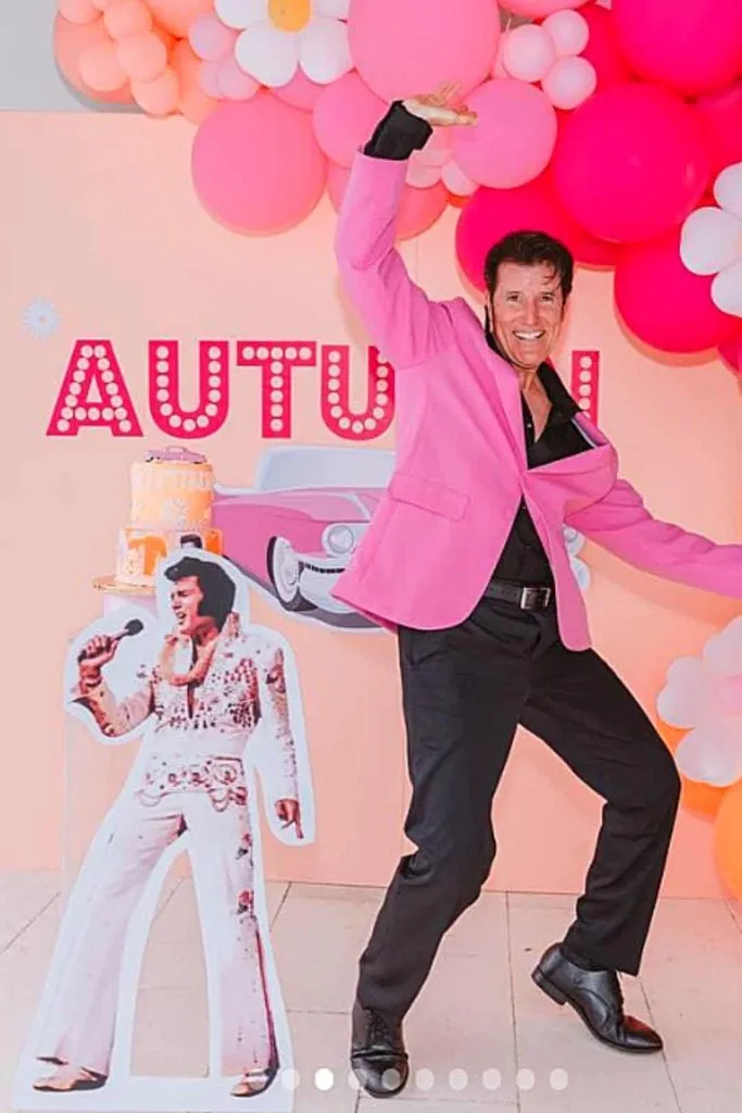 Elvis 50s era clothing