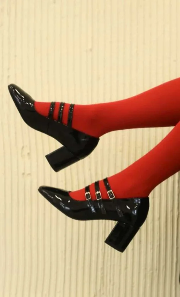 Mary Janes with patterned tights