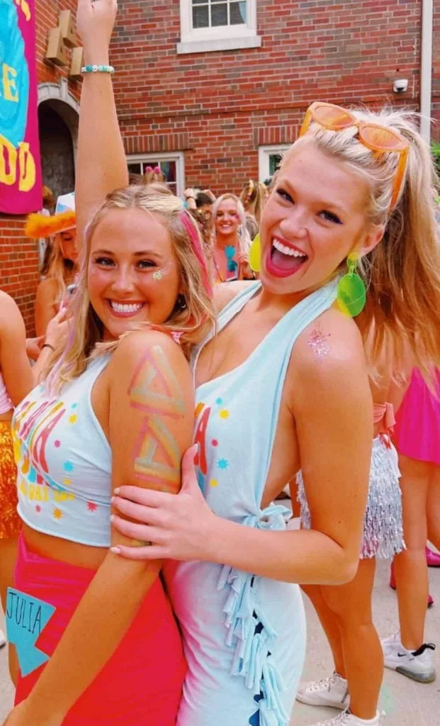 sorority girl outfit