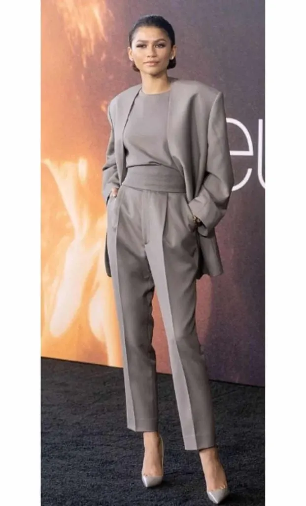 mafia girl outfit grey monotone