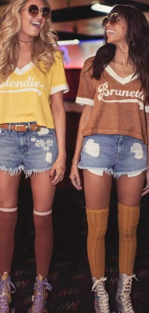 ROLLER DISCO OUTFIT IDEAS Disco Fever Night outfits 