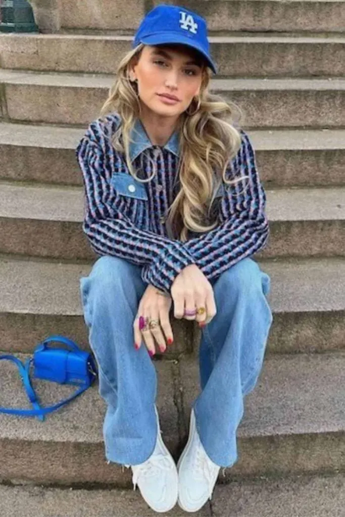 what to wear baseball game coworkers