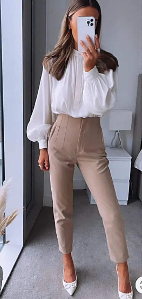 fitted clothes old money outfit