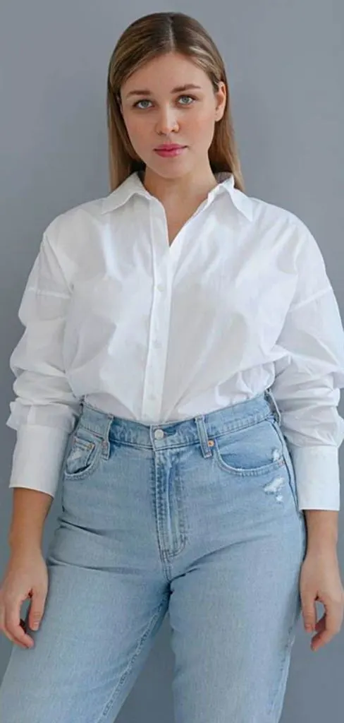how to tuck in shirt plus size