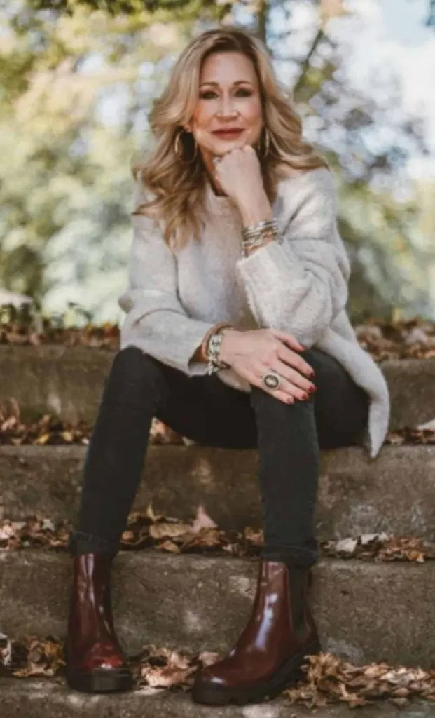 what to wear Chelsea boots