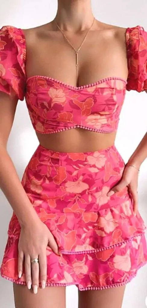 HAWAIIAN LUAU PARTY OUTFIT