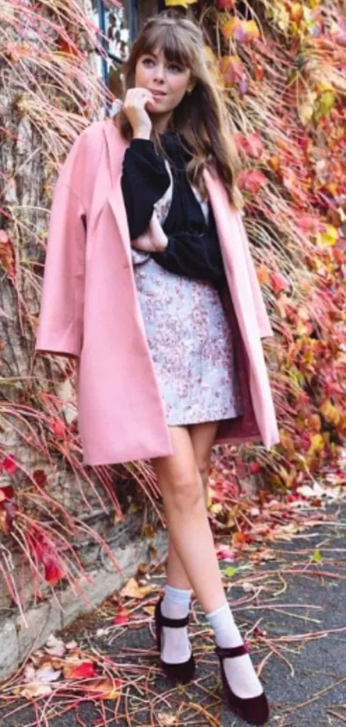 how to wear Mary Janes with socks