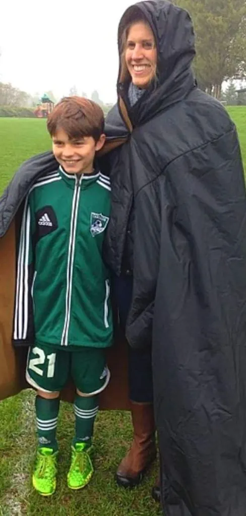 soccer mom outfit rainy day