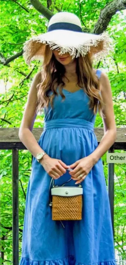 sundress walking date outfit Central Park NYC