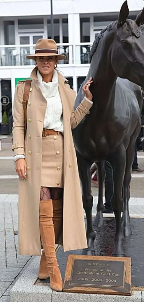 LONG coat polo match