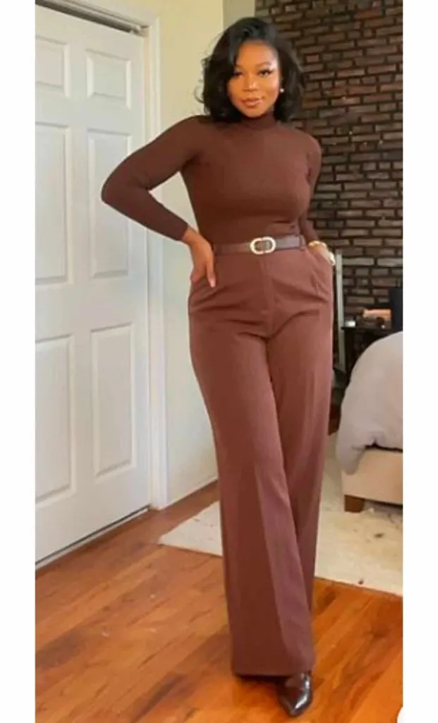 monochrome how to dress in late 20s