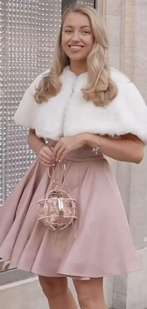 winter wonderland party outfits What to wear to play in snow