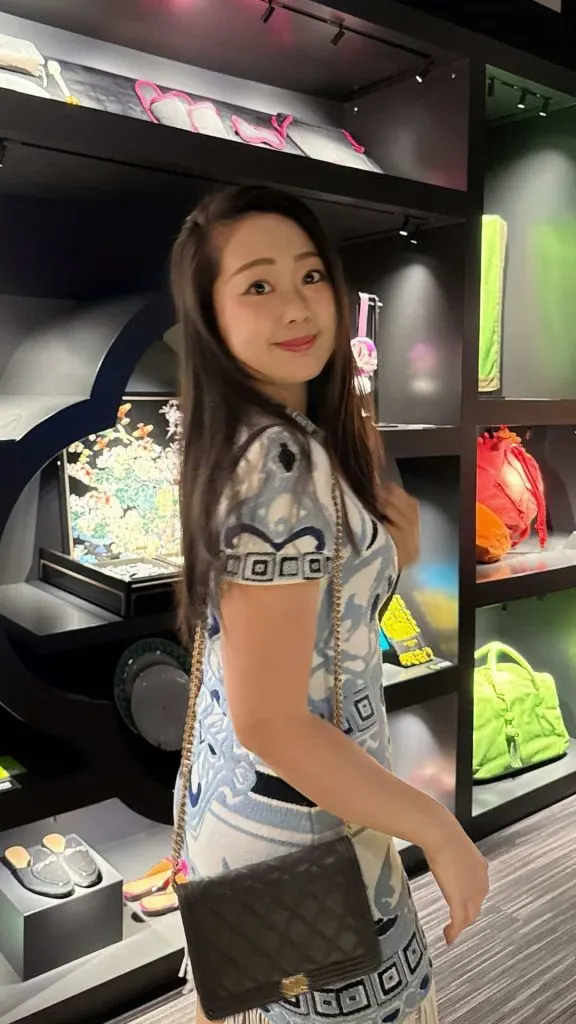 what to wear to auction casual outfits