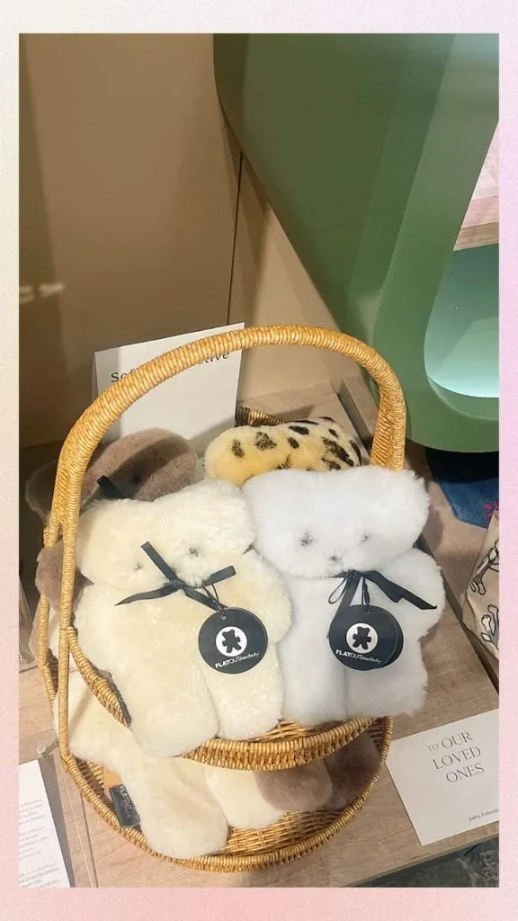 fluffy gift ISFP ESFP