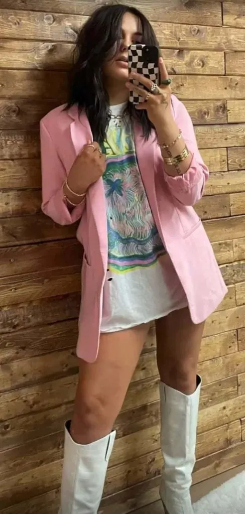 Short dress with cowboy boots